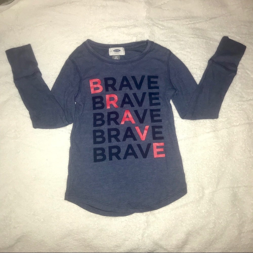 🌟Old Navy “Brave” thermal tee🌟